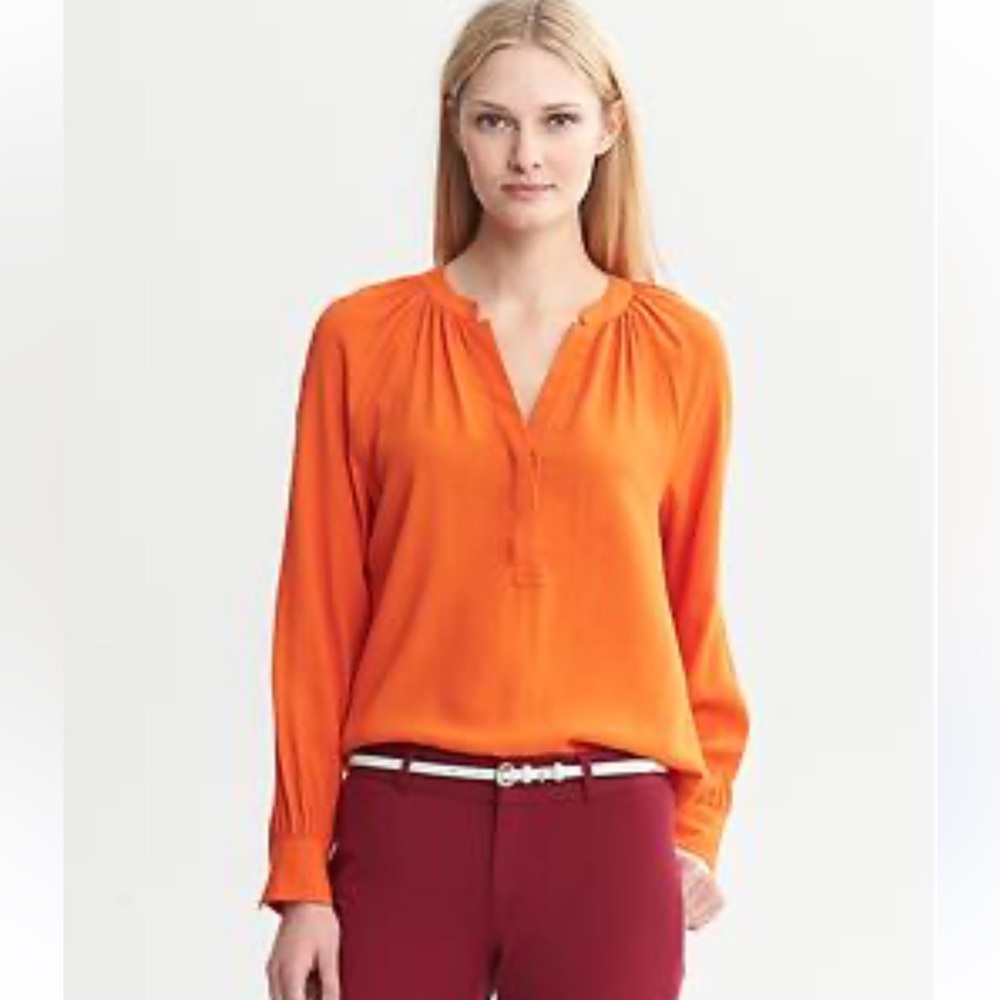 366 Banana Republic Orange Blouse S Long Sleeve Lightweight V Neck Banded Cuffs